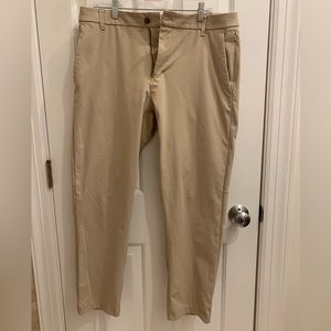 Men’s lululemon khaki ABC pant. 30”. Size 35.